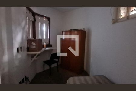 Casa para alugar com 888m², 3 quartos e 1 vaga Casa para alugar com 888m², 3 quartos e 1 vagaQuarto da garagem