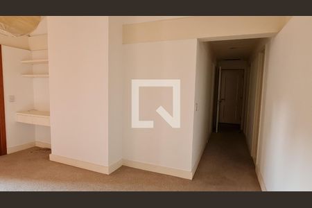 Casa para alugar com 888m², 3 quartos e 1 vaga Casa para alugar com 888m², 3 quartos e 1 vagaSuite 2