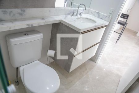 Banheiro de apartamento à venda com 1 quarto, 42m² em Umuarama, Osasco
