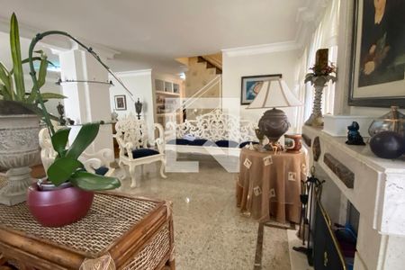 Sala de casa de condomínio à venda com 4 quartos, 320m² em Alphaville, Santana de Parnaíba
