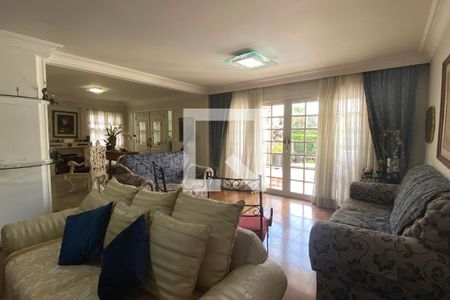 Sala de casa de condomínio para alugar com 4 quartos, 320m² em Alphaville, Santana de Parnaíba