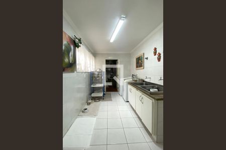 Casa de condomínio à venda com 320m², 4 quartos e 4 vagasÁrea de Serviço