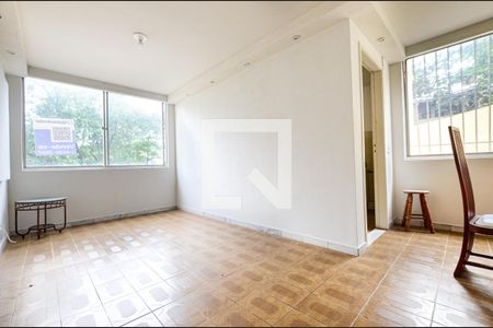 Sala de apartamento para alugar com 2 quartos, 66m² em Morro do Estado, Niterói