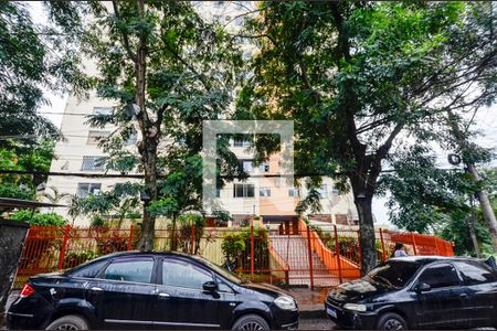 Apartamento para alugar com 66m², 2 quartos e 1 vaga Apartamento para alugar com 66m², 2 quartos e 1 vagaEntrada