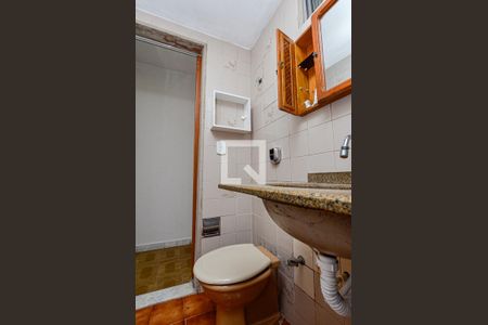 Apartamento para alugar com 66m², 2 quartos e 1 vaga Apartamento para alugar com 66m², 2 quartos e 1 vagaBanheiro