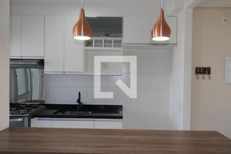 Sala/Cozinha de apartamento à venda com 2 quartos, 49m² em Cangaiba, São Paulo