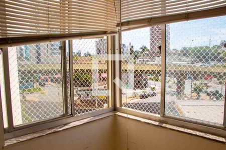 VISTA DA SALA de apartamento à venda com 1 quarto, 38m² em Bosque, Campinas