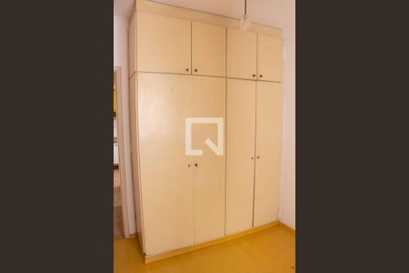 QUARTO de apartamento à venda com 1 quarto, 38m² em Bosque, Campinas