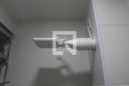 Apartamento para alugar com 41m², 1 quarto e sem vagaDetalhe Banheiro