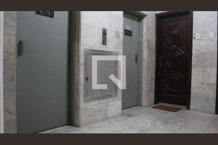 Apartamento para alugar com 41m², 1 quarto e sem vagaCorredor/Elevador