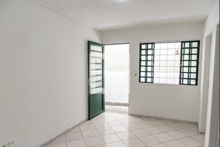 Sala de casa para alugar com 2 quartos, 40m² em Liberdade, São Paulo