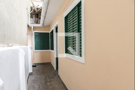 Casa para alugar com 40m², 2 quartos e sem vaga Casa para alugar com 40m², 2 quartos e sem vagaCorredor