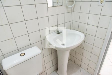 Casa para alugar com 40m², 2 quartos e sem vaga Casa para alugar com 40m², 2 quartos e sem vagaBanheiro