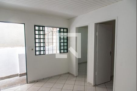 Sala de casa para alugar com 2 quartos, 40m² em Liberdade, São Paulo