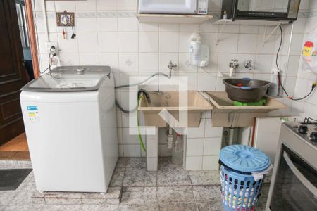 Casa à venda com 243m², 3 quartos e 4 vagas Casa à venda com 243m², 3 quartos e 4 vagasÁrea de Serviço
