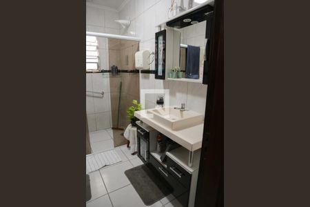 Casa à venda com 243m², 3 quartos e 4 vagas Casa à venda com 243m², 3 quartos e 4 vagasBanheiro