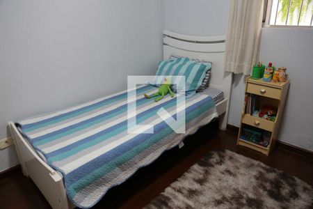 Casa à venda com 243m², 3 quartos e 4 vagas Casa à venda com 243m², 3 quartos e 4 vagasQuarto 2