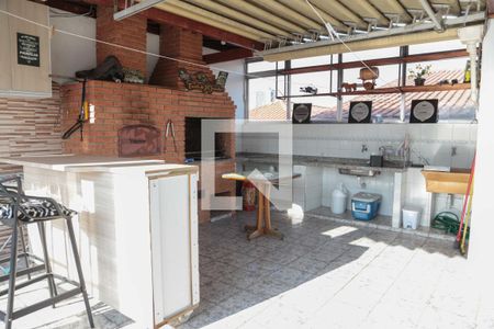 Casa à venda com 243m², 3 quartos e 4 vagas Casa à venda com 243m², 3 quartos e 4 vagasÁrea comum