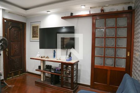 Sala de casa à venda com 3 quartos, 243m² em Vila Osasco, Osasco