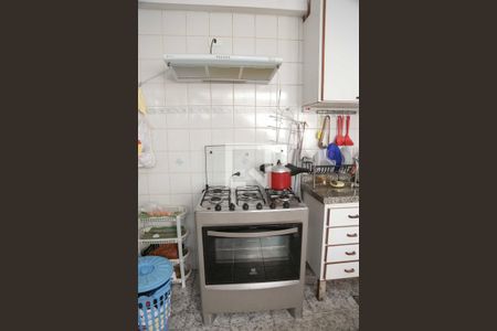 Casa à venda com 243m², 3 quartos e 4 vagas Casa à venda com 243m², 3 quartos e 4 vagasCozinha