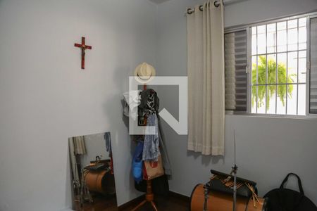 Casa à venda com 243m², 3 quartos e 4 vagas Casa à venda com 243m², 3 quartos e 4 vagasQuarto 3
