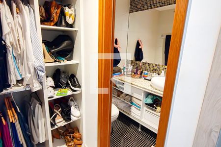 Apartamento à venda com 135m², 3 quartos e 2 vagasquarto 3 suite