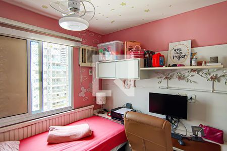 Apartamento à venda com 135m², 3 quartos e 2 vagasquarto 2