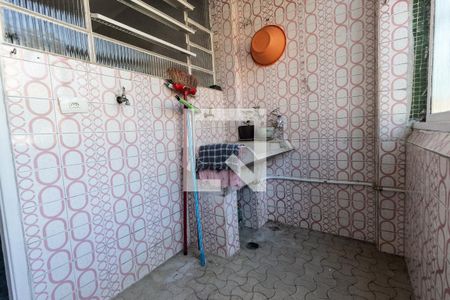 Área de serviço de apartamento para alugar com 2 quartos, 80m² em Vila Ester (zona Norte), São Paulo