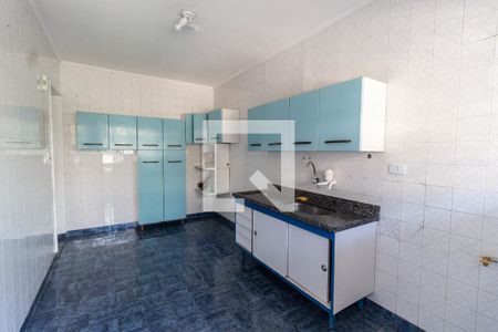 Cozinha de apartamento para alugar com 2 quartos, 80m² em Vila Ester (zona Norte), São Paulo