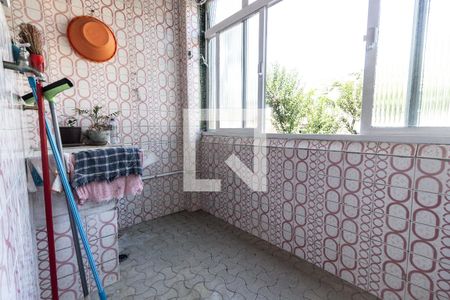 Apartamento para alugar com 80m², 2 quartos e 1 vaga Apartamento para alugar com 80m², 2 quartos e 1 vagaÁrea de serviço