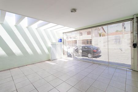 Casa à venda com 147m², 4 quartos e 2 vagasGaragem