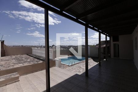 Casa à venda com 392m², 3 quartos e 5 vagasPiscina
