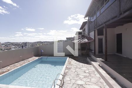 Casa à venda com 392m², 3 quartos e 5 vagasPiscina