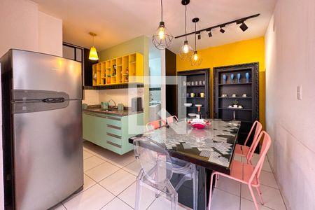 Apartamento à venda com 79m², 2 quartos e sem vaga Apartamento à venda com 79m², 2 quartos e sem vagaCopa e Cozinha