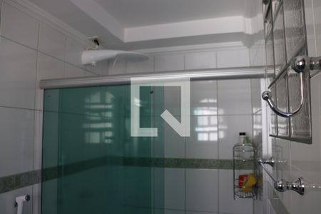 Banheiro da Suíte 1 de casa à venda com 3 quartos, 163m² em Parque Assunção, Taboão da Serra