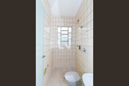 Casa para alugar com 70m², 2 quartos e sem vagaBanheiro