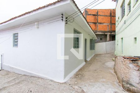 Casa para alugar com 70m², 2 quartos e sem vagaÁrea comum