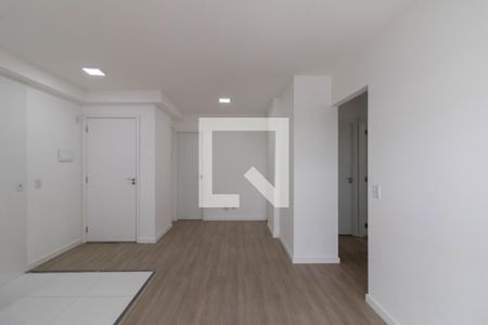 Sala de apartamento à venda com 3 quartos, 58m² em Vila Rachid, Guarulhos