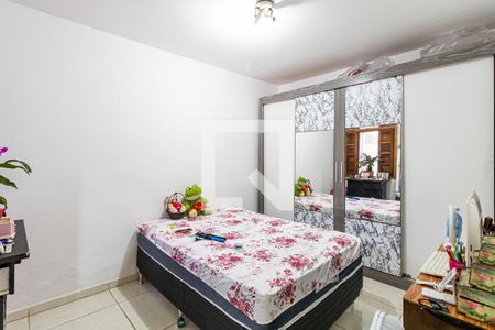 Casa à venda com 180m², 3 quartos e 2 vagasQuarto 03