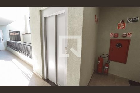 Apartamento para alugar com 44m², 2 quartos e sem vagaElevador