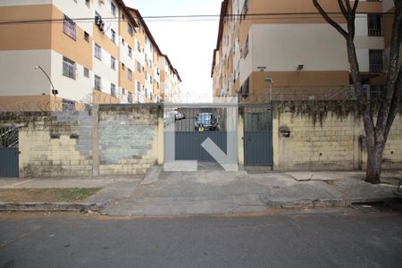 Apartamento para alugar com 60m², 2 quartos e 1 vagaFachada