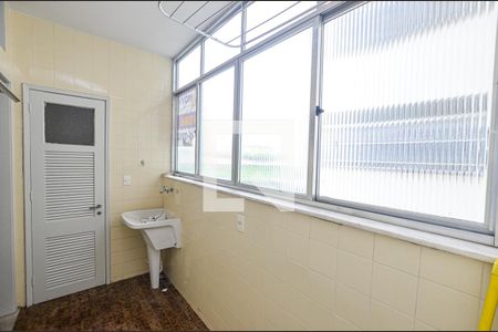 Apartamento à venda com 80m², 2 quartos e sem vagaÁrea de Serviço