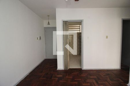 Sala de apartamento à venda com 2 quartos, 52m² em Medianeira, Porto Alegre