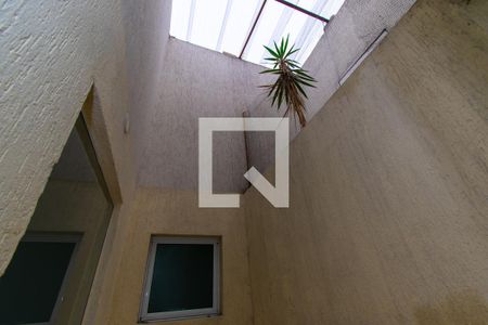 Casa à venda com 95m², 3 quartos e 2 vagasJardim de Inverno