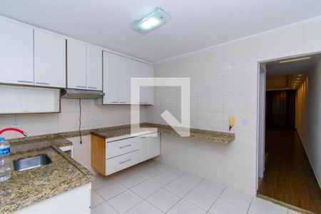 Casa à venda com 95m², 3 quartos e 2 vagasCozinha