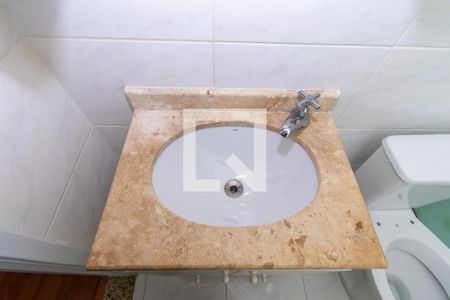 Casa à venda com 95m², 3 quartos e 2 vagasBanheiro 2