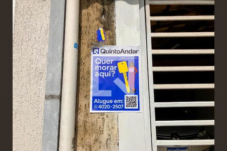 Casa à venda com 95m², 3 quartos e 2 vagasPlaca instalada