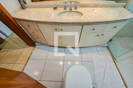 Apartamento à venda com 150m², 3 quartos e 2 vagasbanheiro