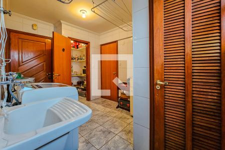 Apartamento à venda com 150m², 3 quartos e 2 vagasÁrea de Serviço