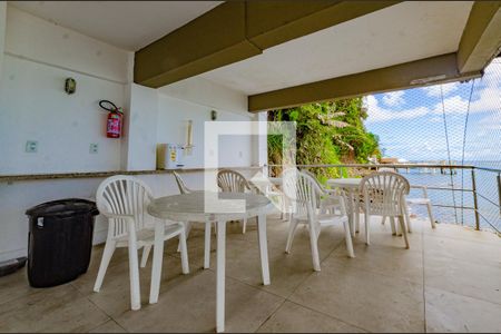 Área comum de apartamento para alugar com 2 quartos, 80m² em Vitória, Salvador